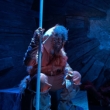 Репетиции премьеры «Племя шерстистых мамонтов» идут в костюмах и декорациях